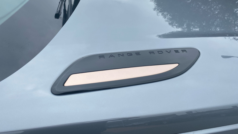 Land Rover Range Rover Velar 2.0 D200 MHEV Dynamic SE 5dr Auto Diesel Estate